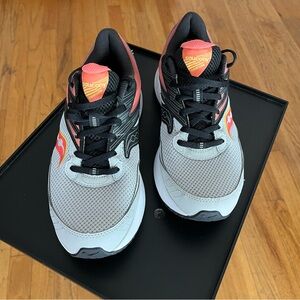 Women’s Saucony Cohesion 15 Running Shoes Gray Orange Size 8 1/2 US S10791-16